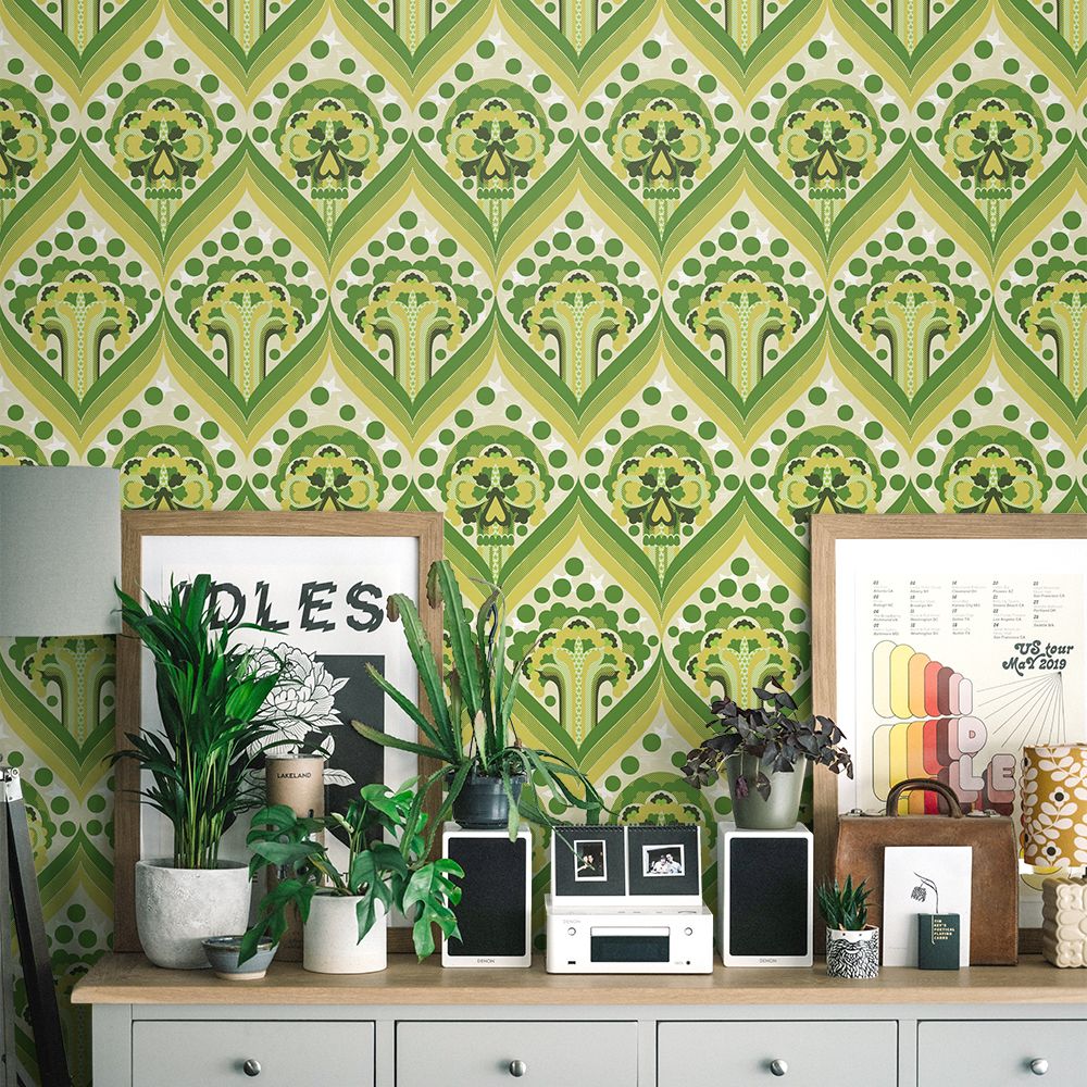 UUAA Green 2.5 m long WALLPAPER