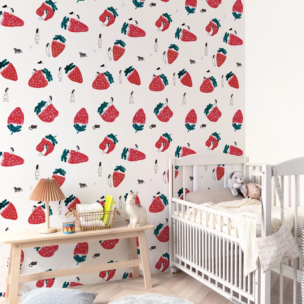 Strawberry fields forever 2.5 m long WALLPAPER