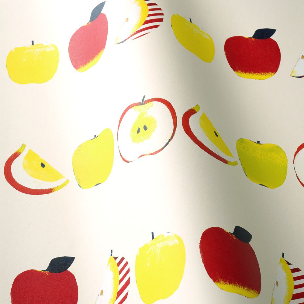 Round apples 2.7 m long WALLPAPER